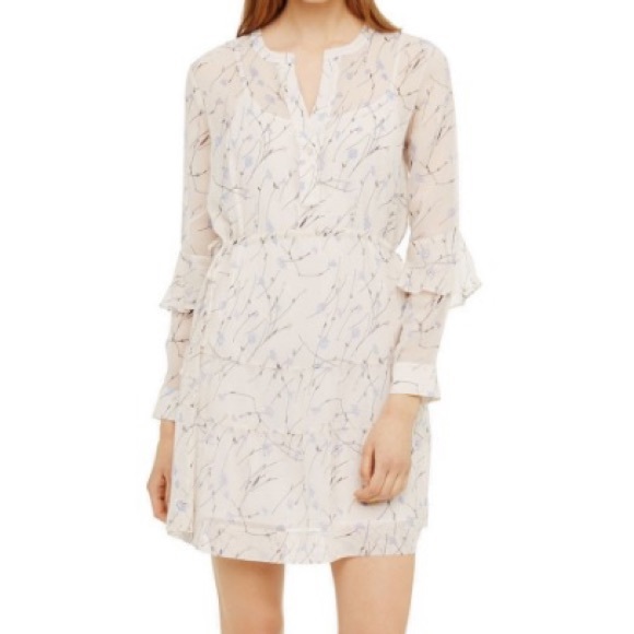 Club Monaco Dresses & Skirts - 🆕 Club Monaco Corah 💯  Silk Dress 🌸🌺